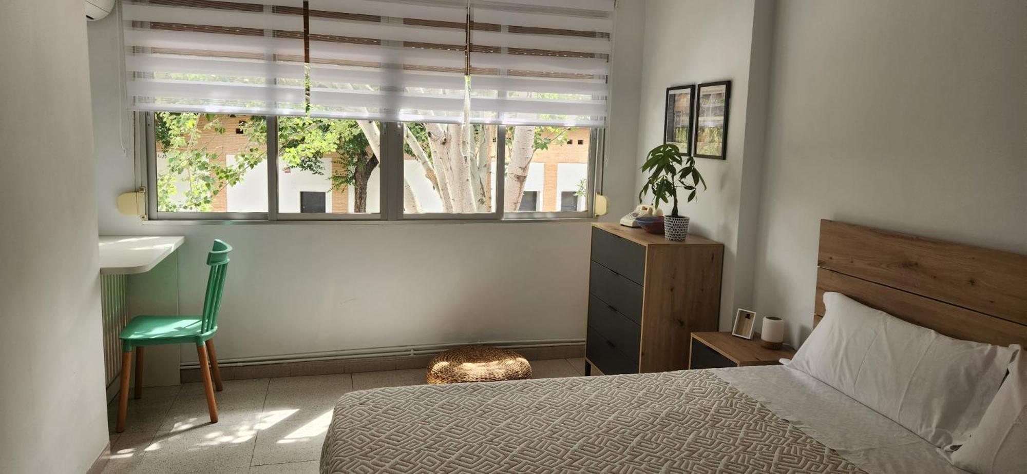 Casa De Tres Habitaciones Con Hermoso Patio Puertollano Esterno foto